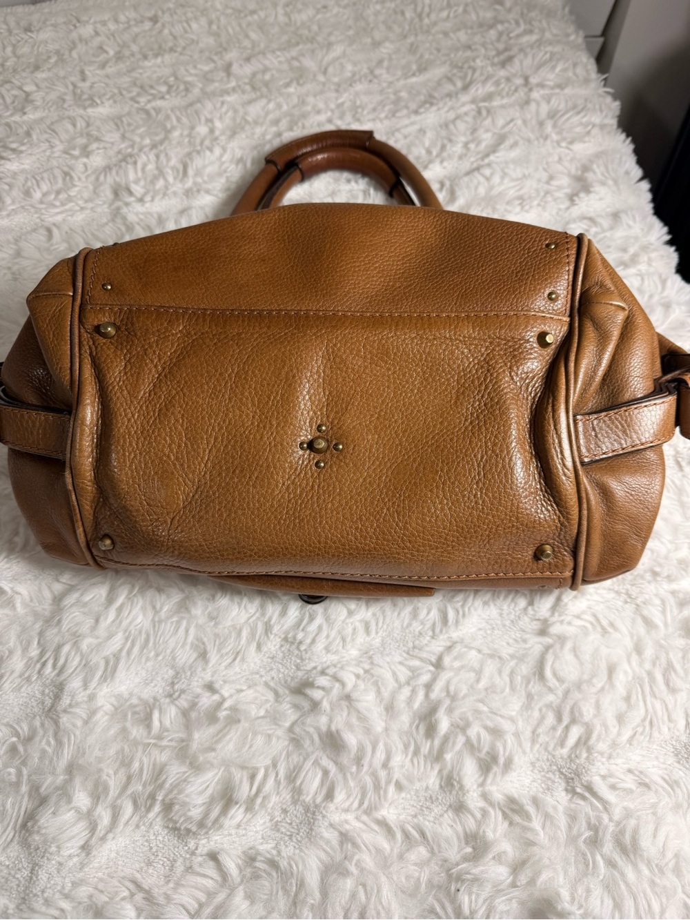 Chloe Paddington Front Pocket Shoulder Bag - Picture 3 of 6